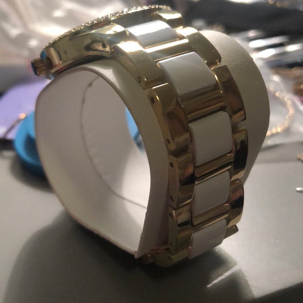 Metaphor watch - Picture 3 of 3